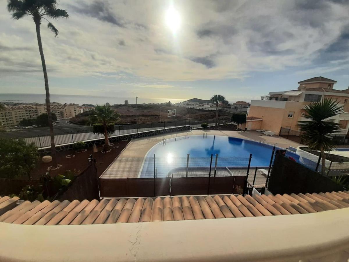 1 Bedroom Giuly Sea Views In Los Cristianos لوس كريستيانوس المظهر الخارجي الصورة
