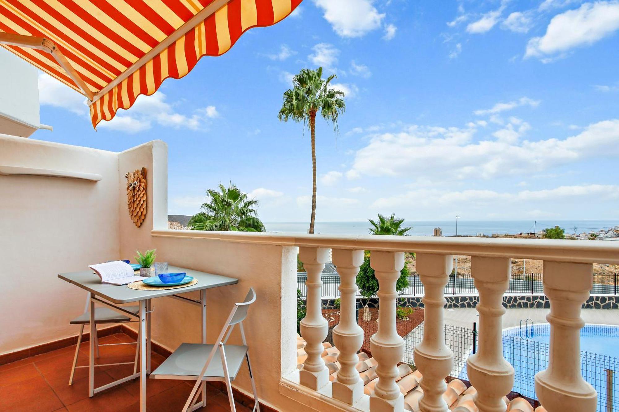 1 Bedroom Giuly Sea Views In Los Cristianos لوس كريستيانوس المظهر الخارجي الصورة